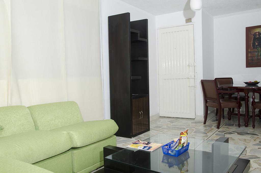 Hostal Alameda Cali Bilik gambar